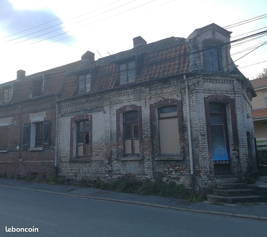 Maison 3 pièces 70 m² · à Divion · 70 m² · 29 900 €