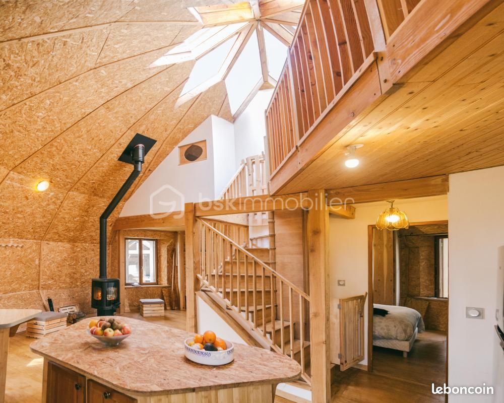 Maison 5 pièces 95 m² · à Mauzac-Et-Grand-Castang · 95 m² · 386 000 €