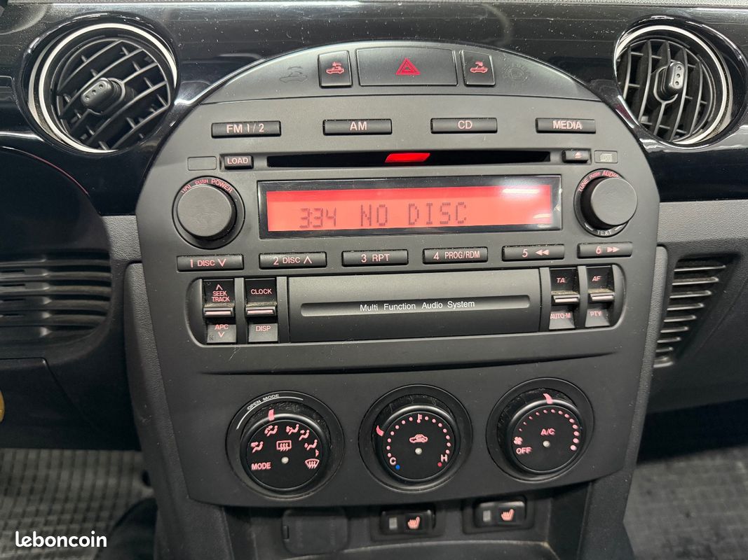 MAZDA MX-5 MX5 1.8L Elegance Cuir TOIT RIGIDE RETRACTABLE (image 35)