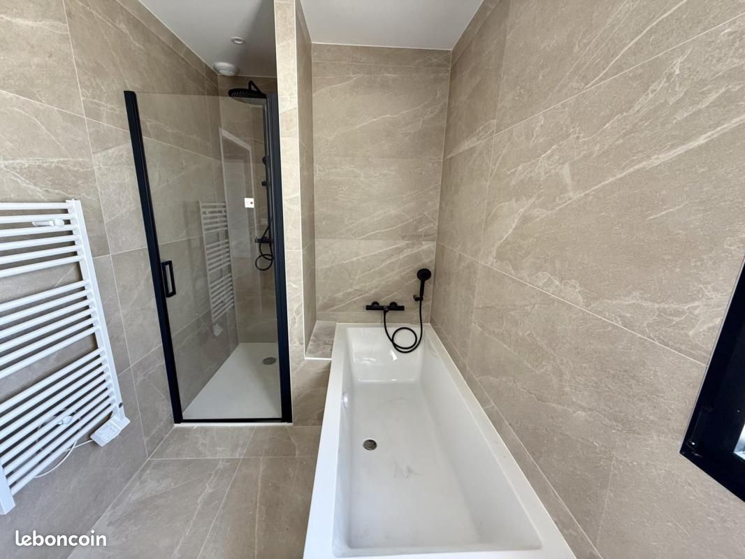 Maison a louer bruz - 6 pièce(s) - 106 m2 - Surfyn