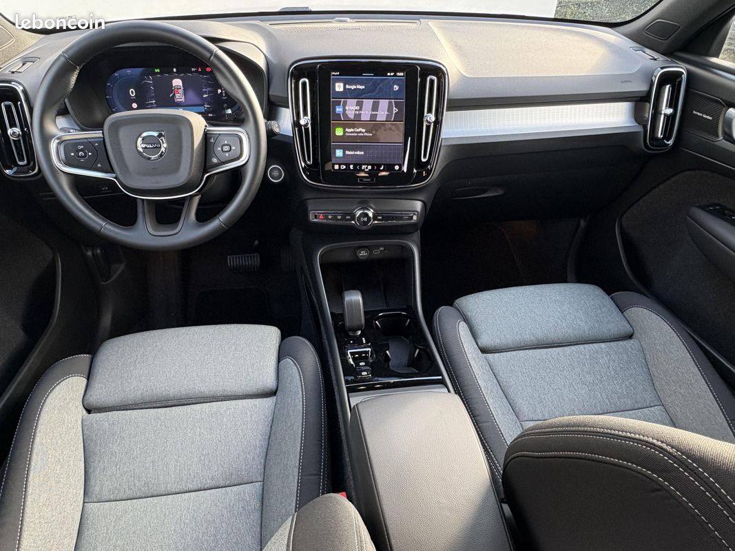 VOLVO XC40 B3 163 ch DCT7 Plus (image 6)