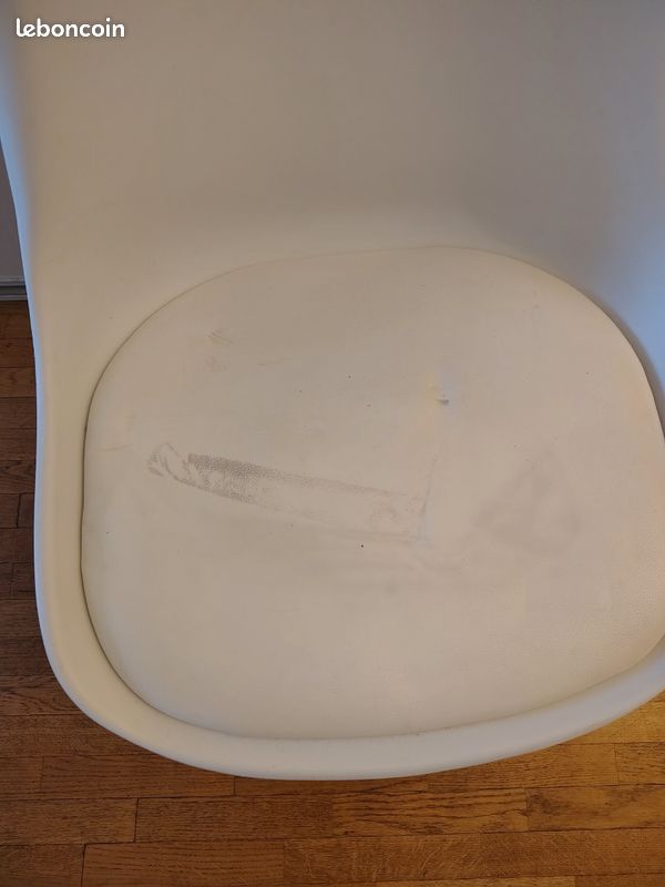 Chaises (image 1)