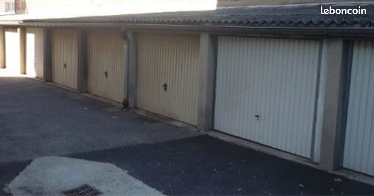 Recherche garage à louer