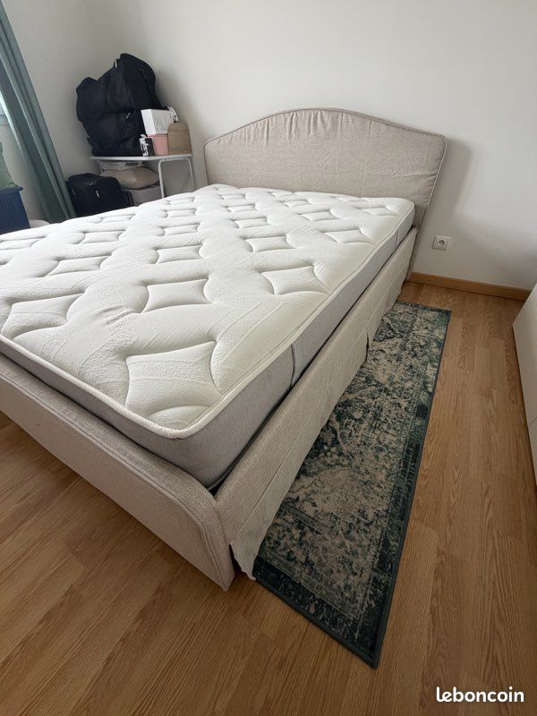 Lit IKEA + matelas Simmons 160x200 (image 1)