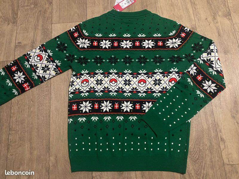 Pull noel pikachu pokemon Celio neuf taille M Vêtements