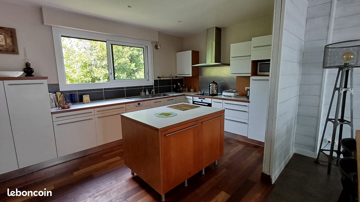 Appartement 4 pièces 80 m² · à Guidel · 80 m² · 1 050 €/mois