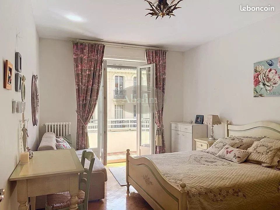 Appartement 3 pièces 79 m² · à Nice · 79 m² · 699 000 €
