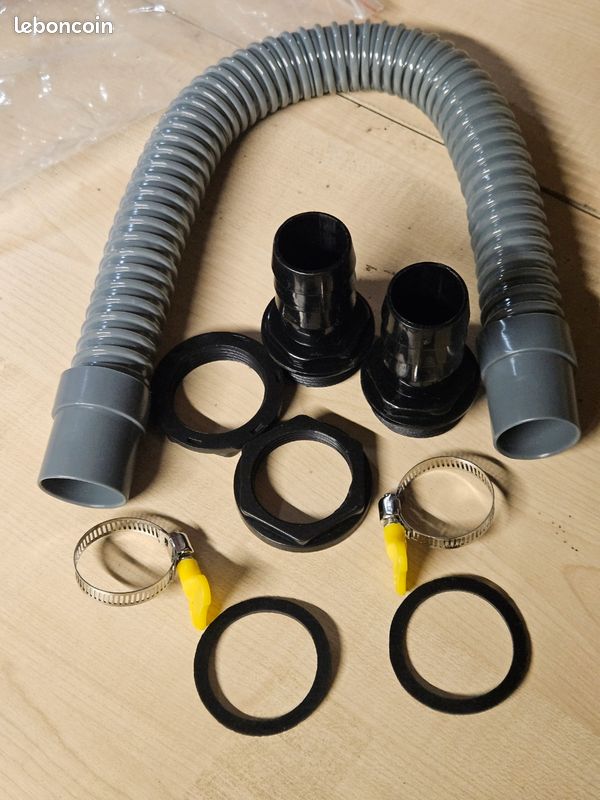 Neuf kit Raccord de citerne de pluie - Kit de connexion avec 2 passages de citerne d'eau de pluie - Tuyau de raccordement de 50 cm - 2 colliers de serrage - Connecteur pour réservoir d'eau de pluie (image 5)