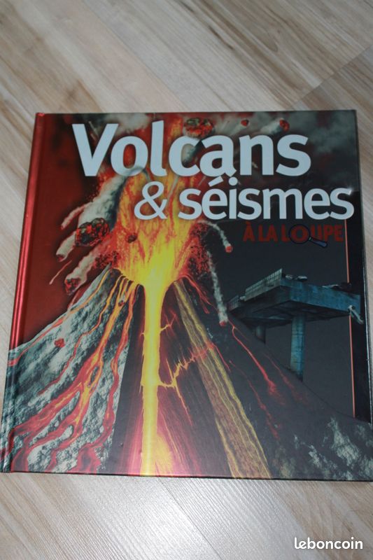 Livre collection A la loupe "Volcans et séïsmes" Neuf (image 1)