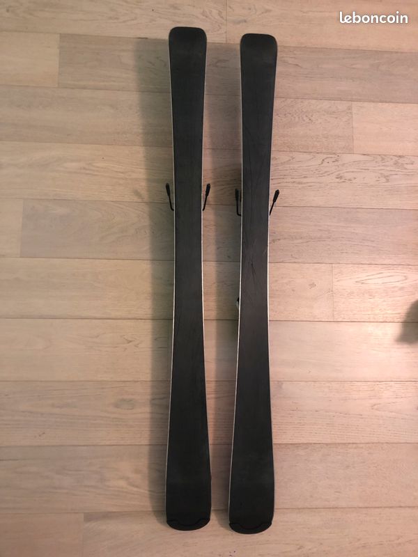 SKIS PARABOLIQUE OCCASION Junior ROSSIGNOL Hero + Fixations - 130cm à 150cm EUR 71,90 - FR