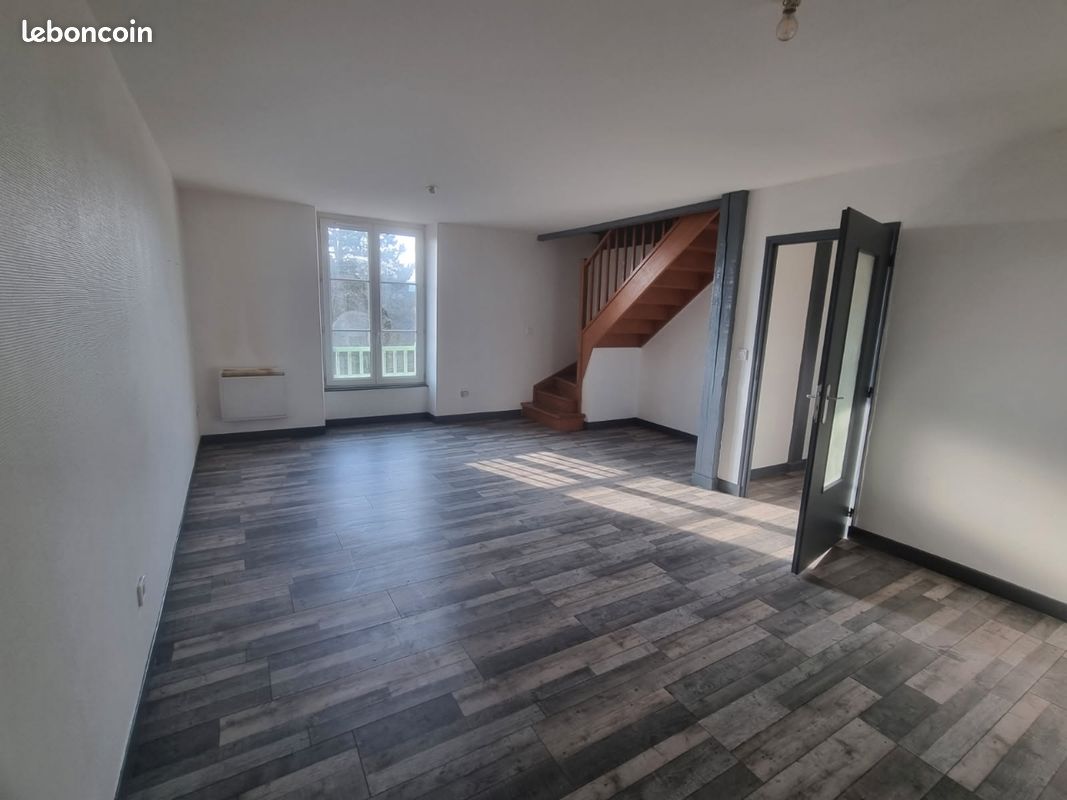 Appartement 5 pièces 90 m² · à Montmédy · 90 m² · 795 €/mois