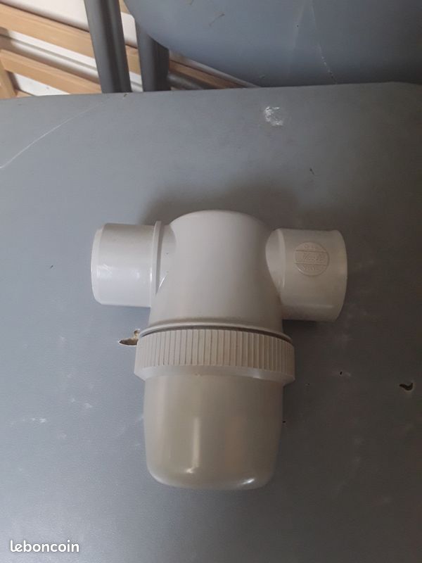 Siphon à coller (image 1)