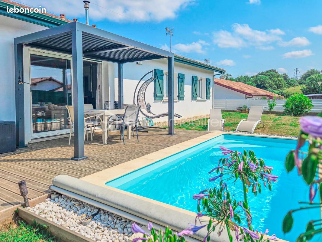 Maison 5 pièces 113 m² · à Briscous · 113 m² · 460 000 €