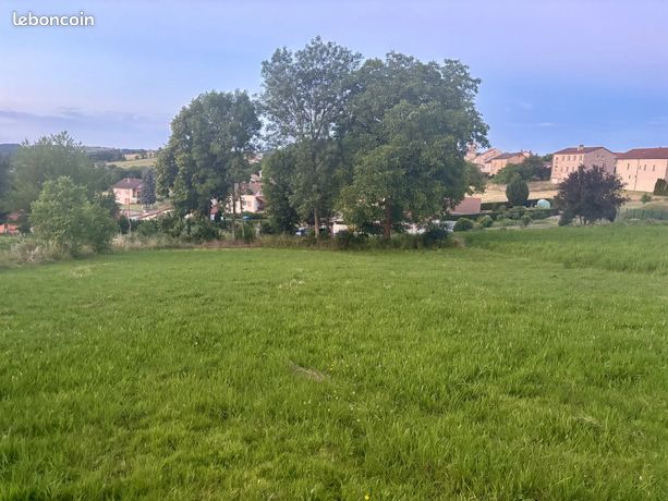 Terrain 2725 m² Beaux