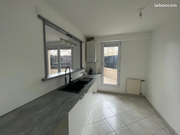Appartement a louer jouy-le-moutier - 3 pièce(s) - 61 m2 - Surfyn