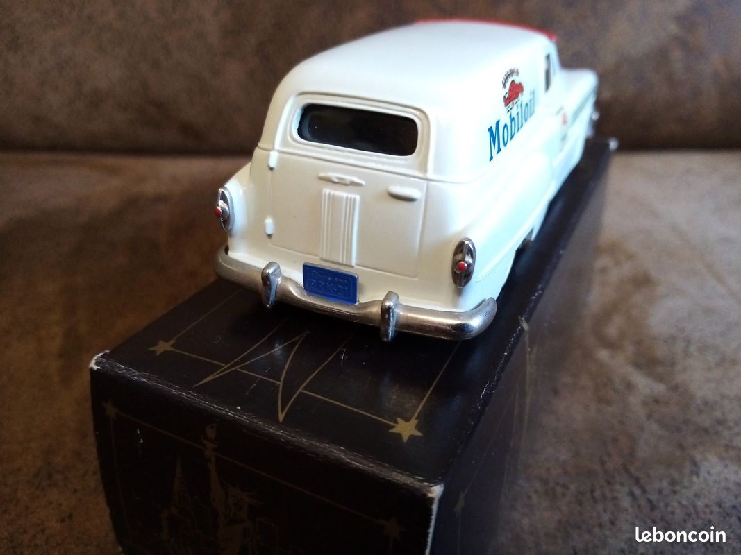 Brooklin 1:43: Pontiac Sedan Delivery Sunoco 1953, neu (Neu (gemäss