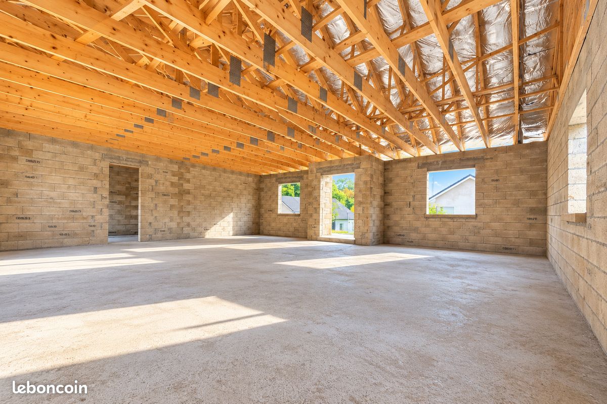 Maison 1 pièce 126 m² · à Sedan · 126 m² · 145 000 €