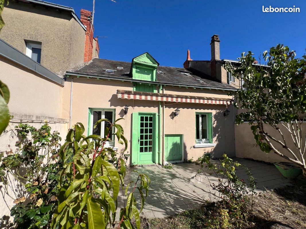 Maison 6 pièces 110 m² · à Châteauroux · 110 m² · 128 400 €