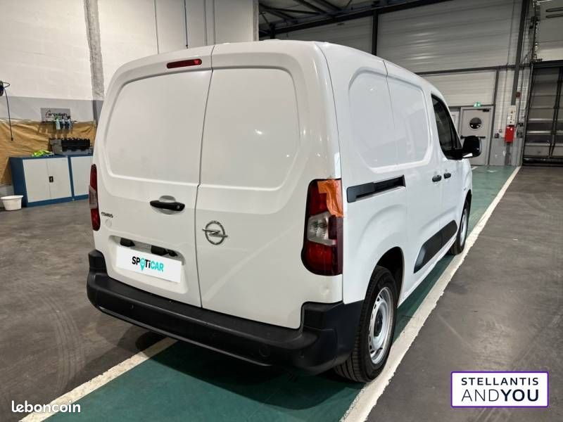 Opel Combo (30) CARGO 1.2 110 CH S/S L1H1 STANDARD PACK CLIM (image 3)