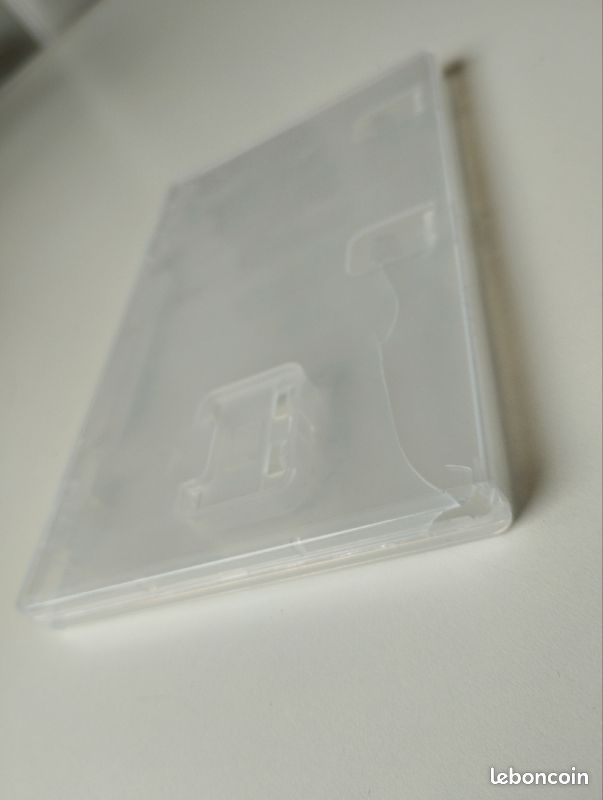 Boite vide sans jaquette jeu Switch abîmée (image 2)