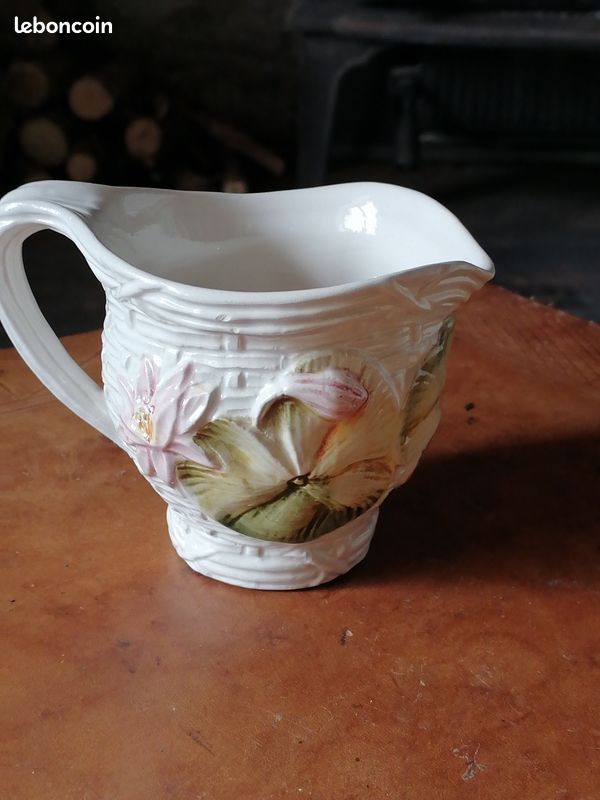 Pot à lait crémier (image 2)