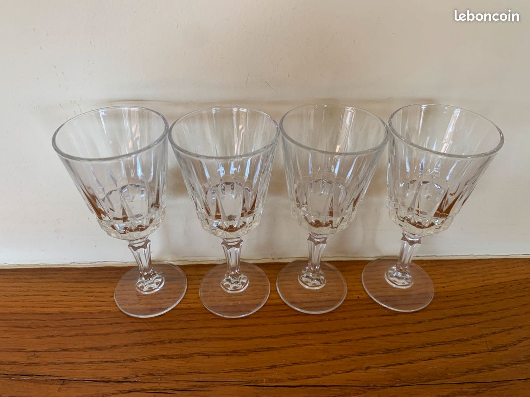 4 Verres a digestif Cristal Taillé - Signés Val St Lambert (image 2)