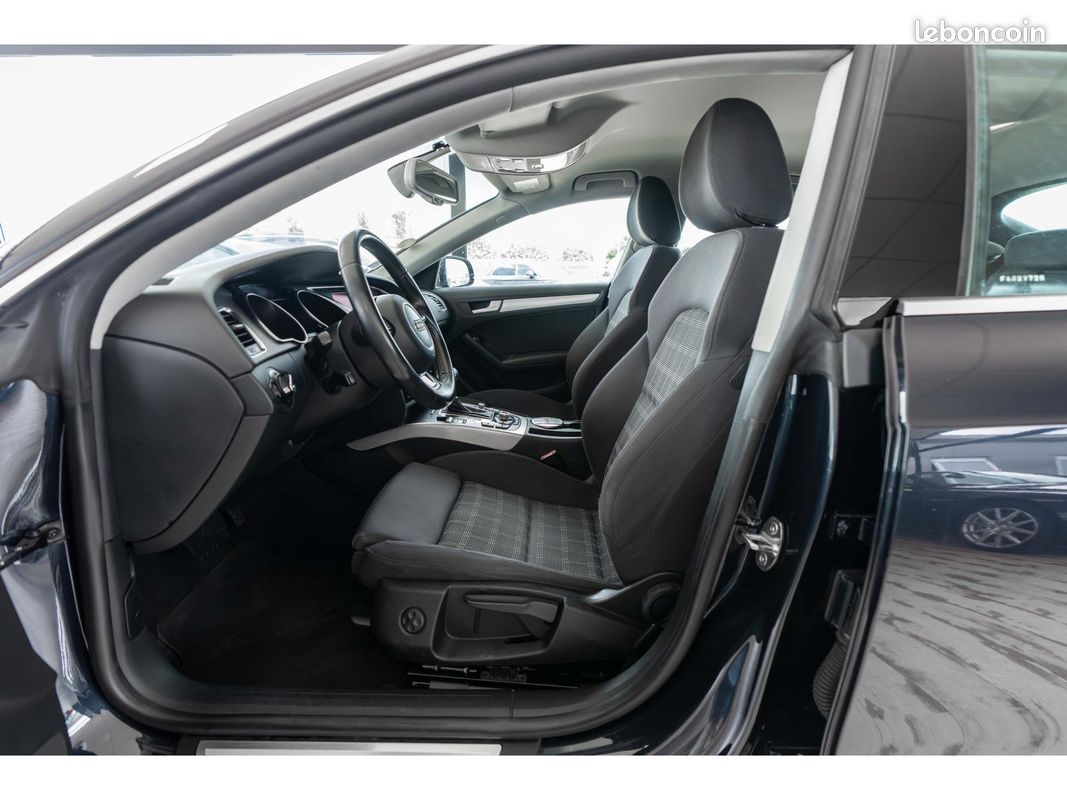 AUDI A5 Sportback 2.0 TDI - 190 - S-Tronic Business line (image 3)