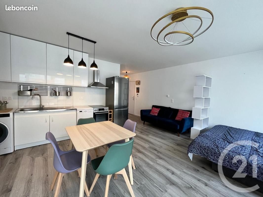 Appartement 1 pièce 34 m² · à Ivry-sur-Seine · 34 m² · 1 250 €
