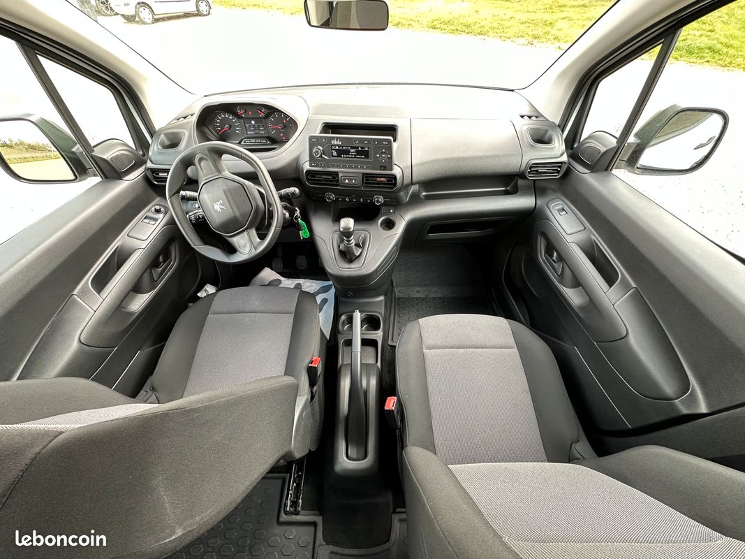 PEUGEOT RIFTER Active Pack Standard 1.5 BlueHDi 100CV 5 places BVM6 (image 5)