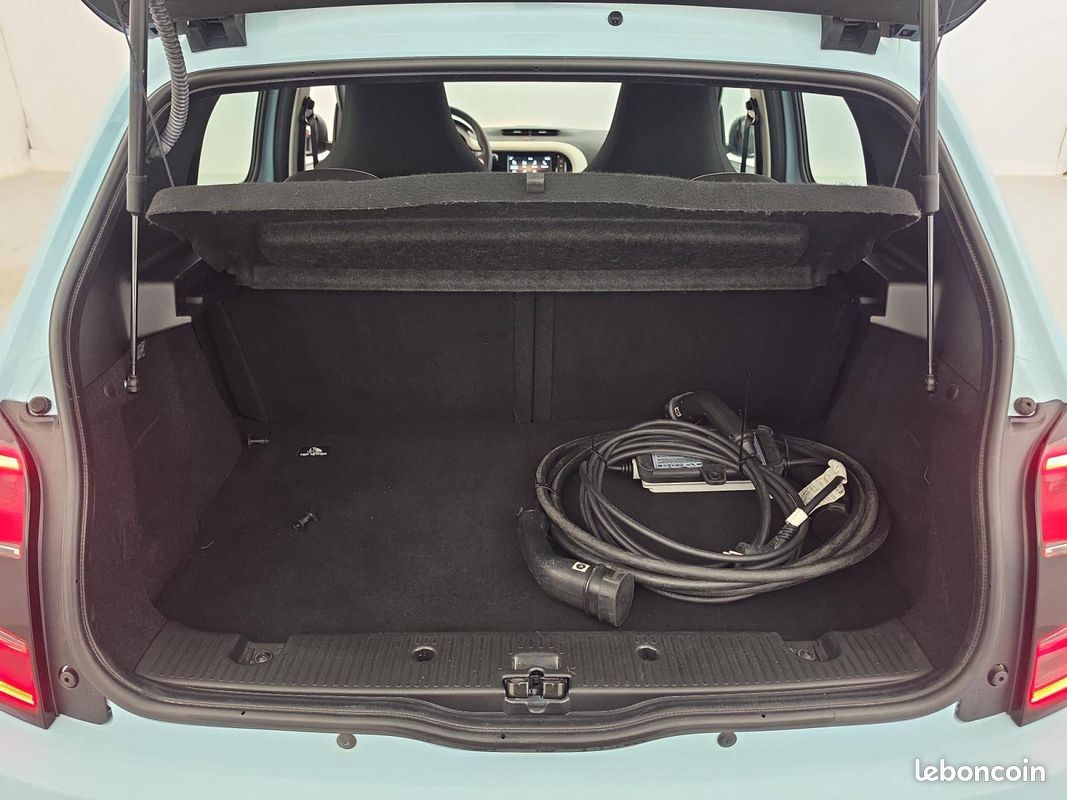 RENAULT Twingo III E-Tech Equilibre (image 18)