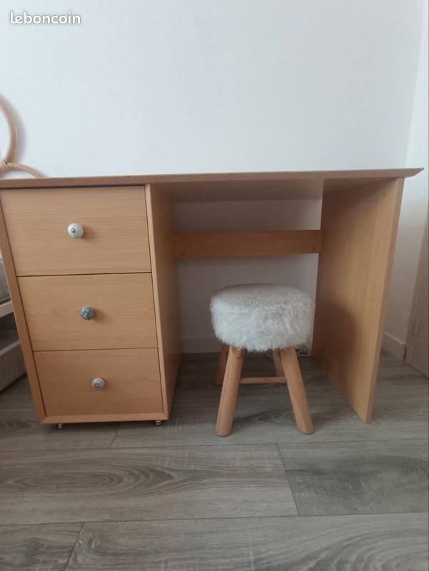 Bureau 3 tiroirs (image 1)
