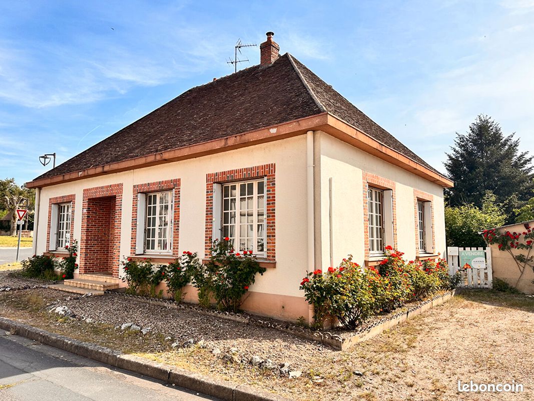 Maison 5 pièces 126 m² · à Clémont · 126 m² · 160 000 €