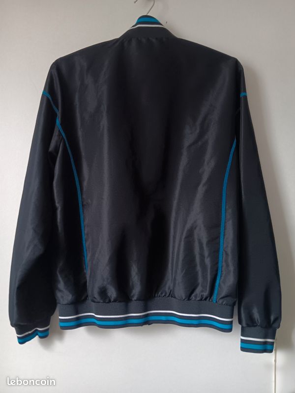 Veste De Sport Vintage Lotto - Taille L, Bleu, Occasion En Très Bon état (100% Acrylique)