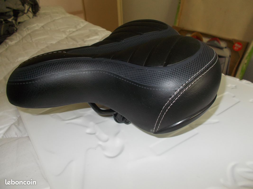 GORIX GX-C19 Selle Vélo Confort Avec Trou Central – Route & VTT Homme Femme (Noir × Celeste)