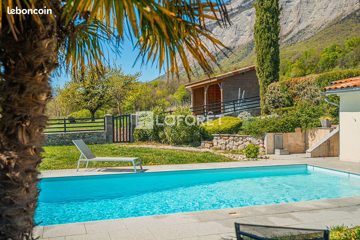 Maison 6 pièces 147 m² (image 6)