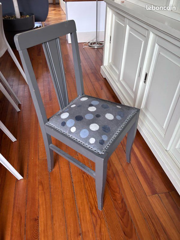 Chaise (image 2)