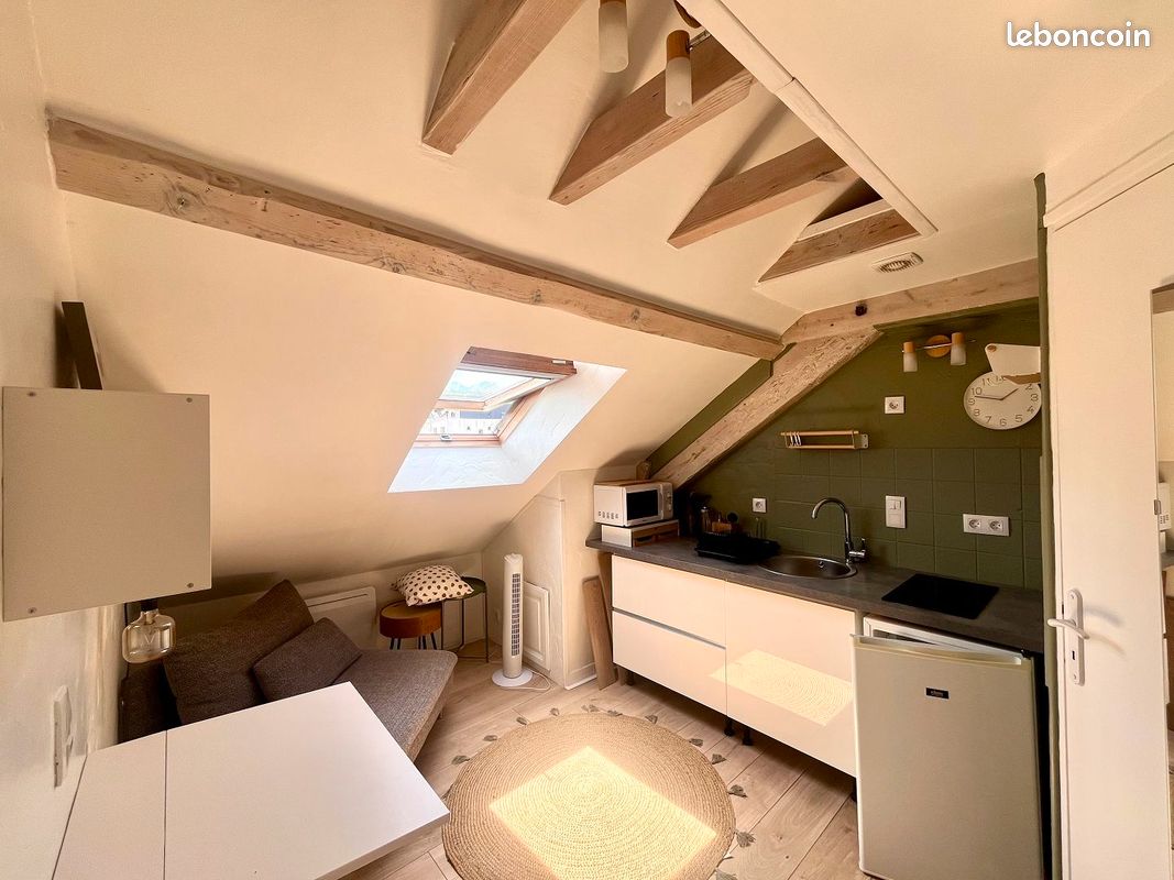 Appartement 1 pièce 9 m² · à Chambéry · 9 m² · 420 €/mois