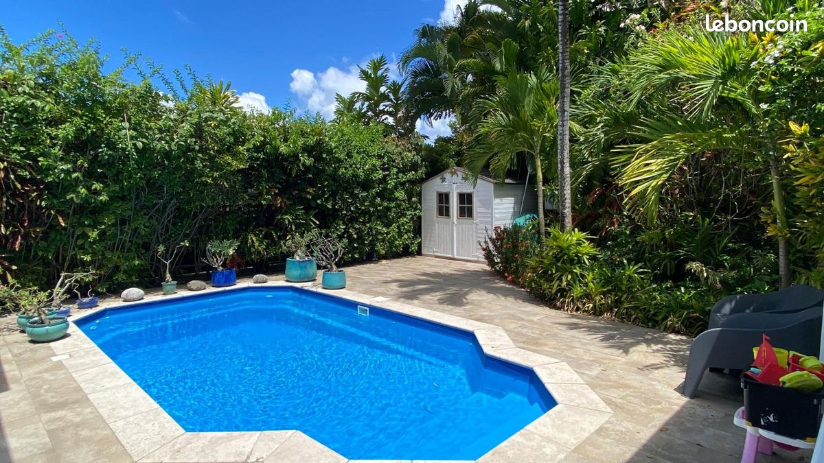 Maison 5 pièces 180 m² · aux Trois-Îlets · 180 m² · 790 000 €