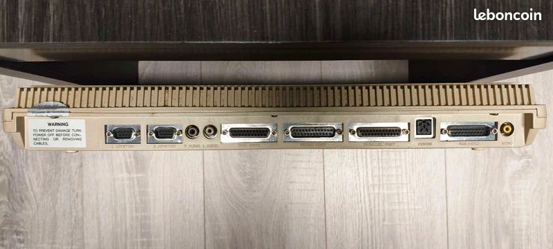COMMODORE AMIGA 500 Original Emballage Avec Polystyrène Et Alimentateur