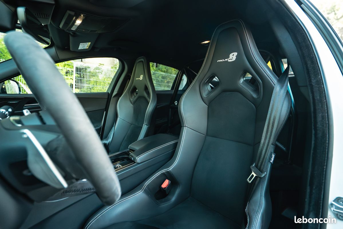 Jaguar xe sv project 8 v8 5.0l 600ch – 1of300 (image 8)