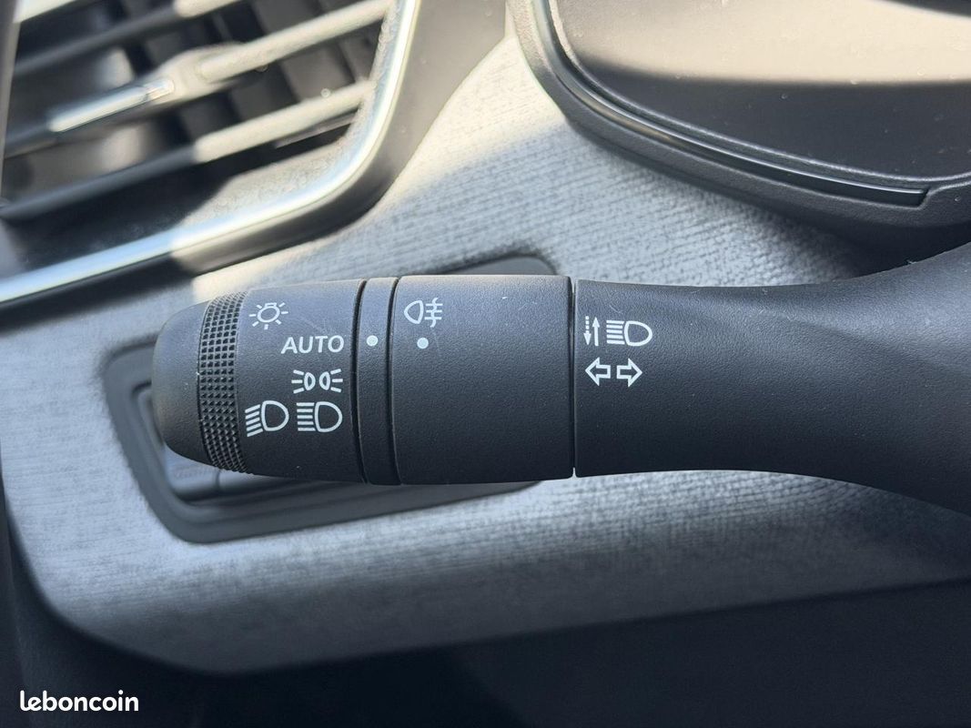 Renault clio 1.6 hybride 145 boite automatique radar de recul + climatisation + android auto - carplay (image 16)