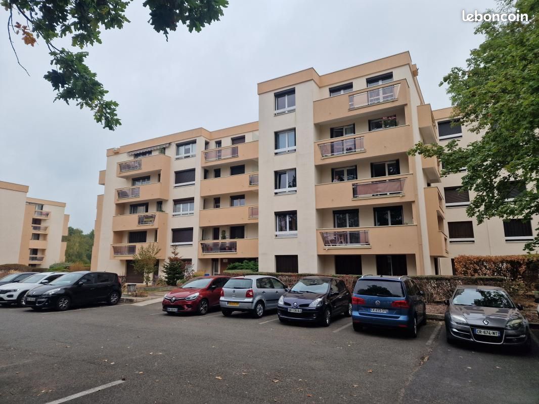 Appartement 5 pièces 94 m² · à Vaires-sur-Marne · 94 m² · 259 000 €