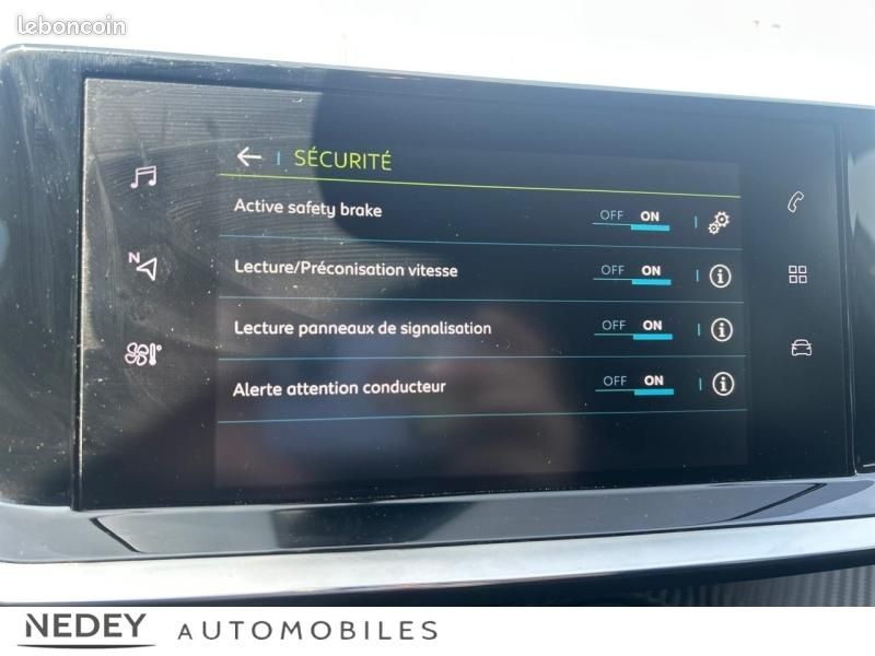 Peugeot 208 e-208 136ch Like (image 27)