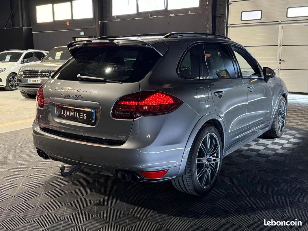 PORSCHE CAYENNE 4.8i V8 - 420 GTS TOIT PANORAMIQUE -ECHAPEMENT SPORT (image 6)