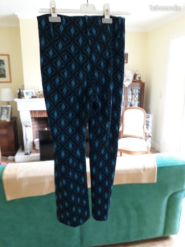 Pantalon femmes à jambes larges (image 2)