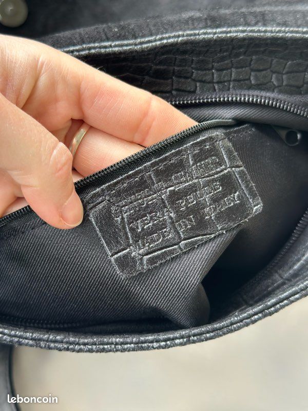 Sac bandoulière cuir et daim effet croco noir Vera Pelle – fabriqué en Italie (image 6)