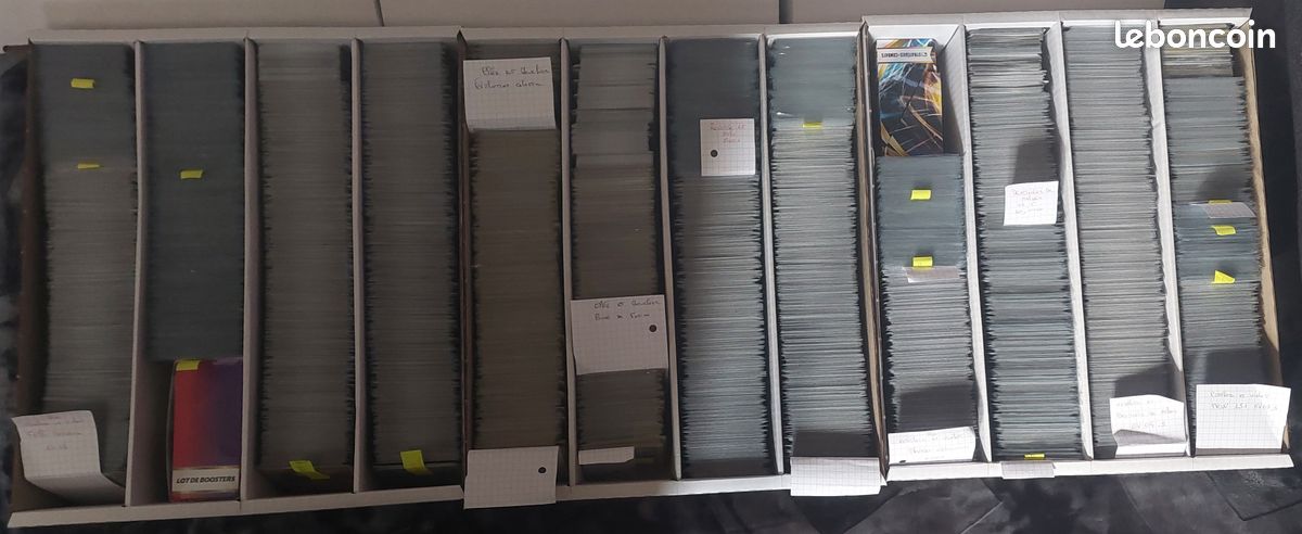 Lot de 100 Cartes Pokémon Neuves Récentes Fr (90 CO/UNCO + 7HOLO et 3 REVERSE) (image 1)
