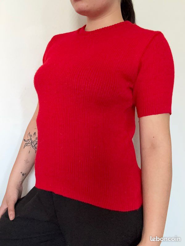 Pull rouge simple élégant – coupe slim – taille S (image 6)