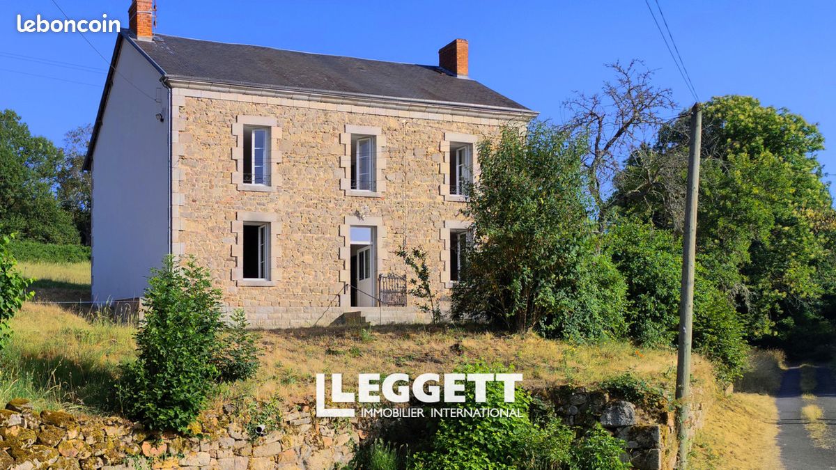 Maison 6 pièces 162 m² · à Arfeuille-Châtain · 162 m² · 245 000 €