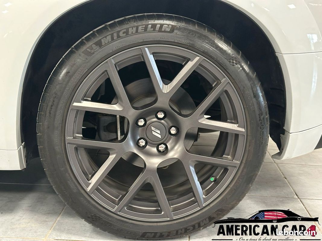 Dodge Challenger 5.7 V8 R/T+ Widebody - 370ch - seulement 33 000km (image 11)